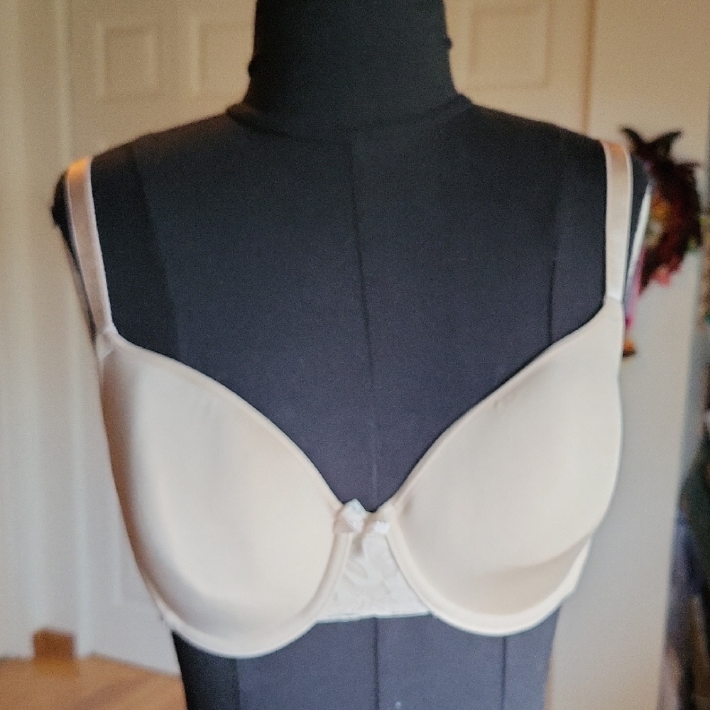 Elegant Cream Bra